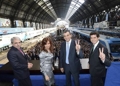 Argentina firma la ley que renacionaliza el ferrocarril