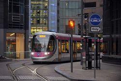 El tranv�a de Birmingham llega al centro de la ciudad 