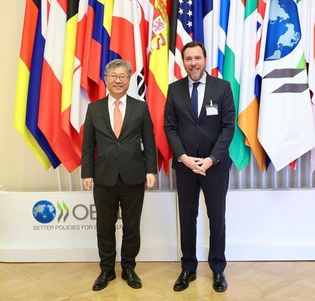 Espa�a refuerza la cooperaci�n internacional en transporte en su encuentro con el ITF