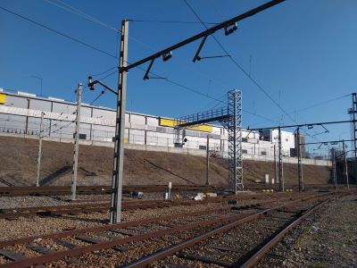 Ejecuci�n de las obras del proyecto de renovaci�n de v�a en el Centro Log�stico de la Negrilla