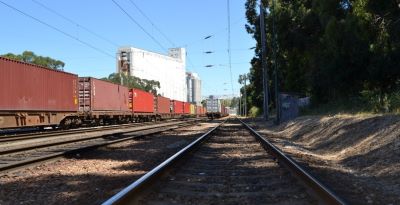 Renovaci�n de la l�nea de Leix�es (Matosinhos, Portugal)