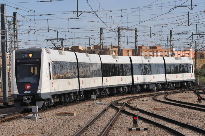 Metrovalencia: Serie 4.300. Tren el�ctrico de Vossloh en circulaci�n en FGV desde 2007 (55 unidades L-1 y L-5)