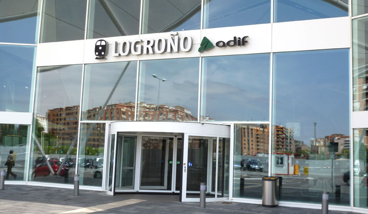 Detalle del acceso a la nueva estaci�n de Logro�o
