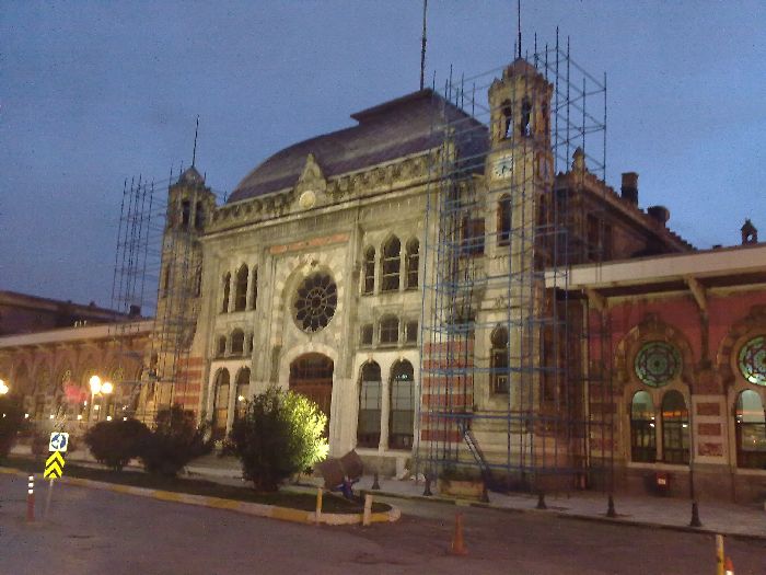 Fachada de la estaci�n de Sirkeci, fin de trayecto del m�tico Orient Express procedente de Par�s