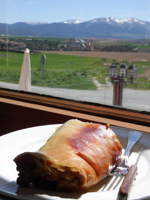 Cochinillo, plato t�pico de Segovia.