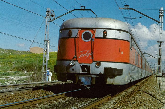 Talgo cumple su cincuenta aniversario.