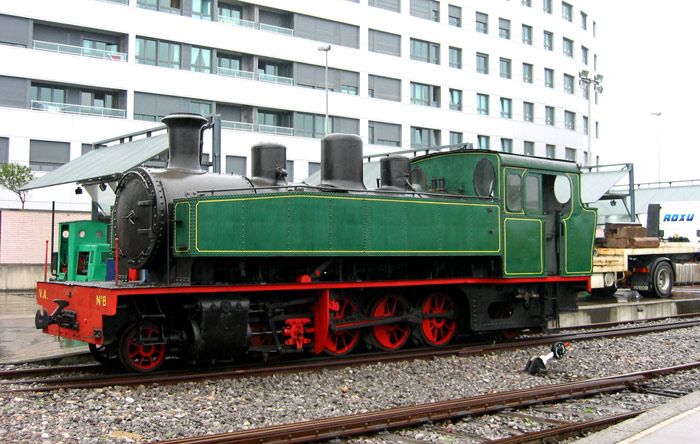 Tras su primera restauraci�n cosm�tica en el Museo del Ferrocarril de Asturias.