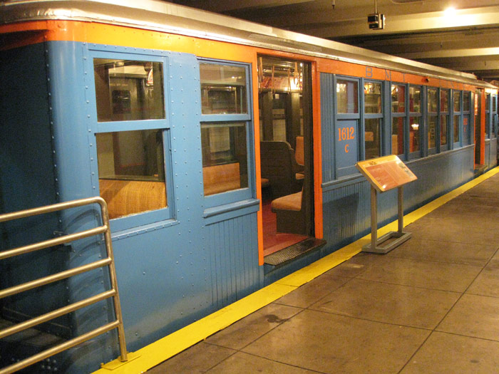 Coche de la Compa��a Brooklyn-Manhattan