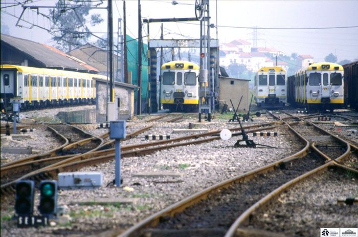 1997. Playa de v�as de la estaci�n de Oviedo de Feve. (1997)Foto V�a Libre.  Archivo Hist�rico Ferroviario.