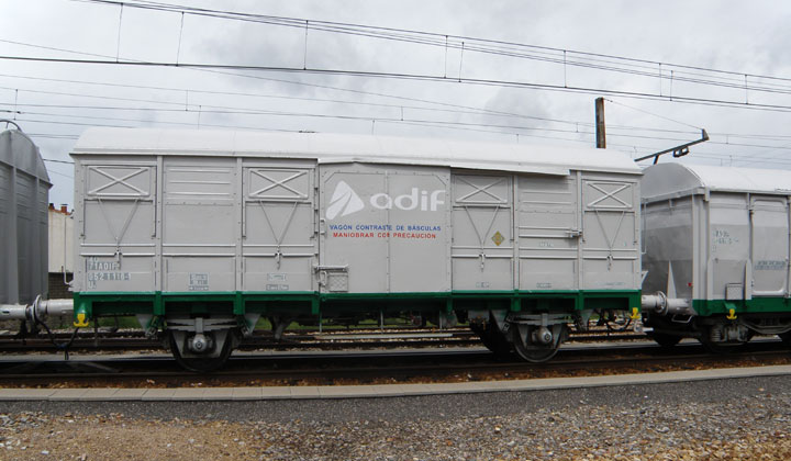 Otro vag�n J del tren de contate