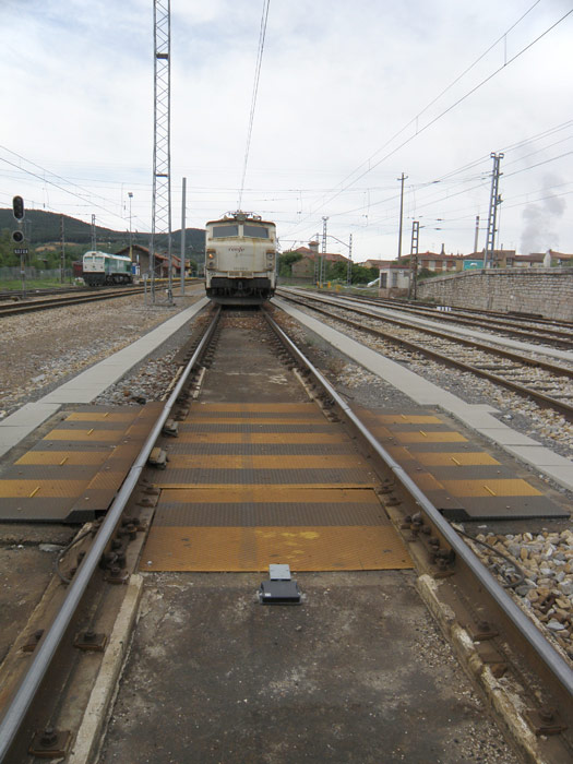 Locomotora titular ese d�a del tren de constraste de b�sculas