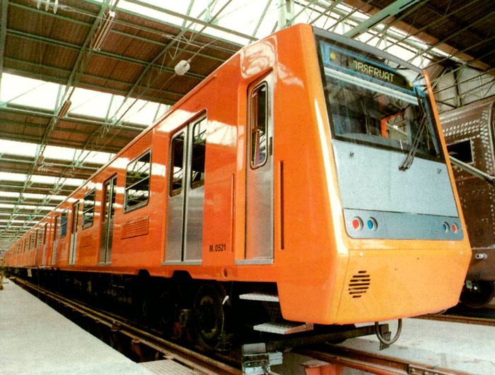 Entra en servicio el material de CAF para el Metro de Monterrey.