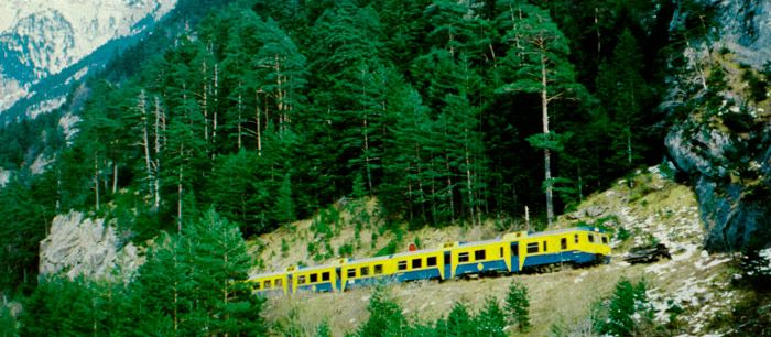 Los "camellos" se encargaron en 1978 para sustituir a los trenes TAF.