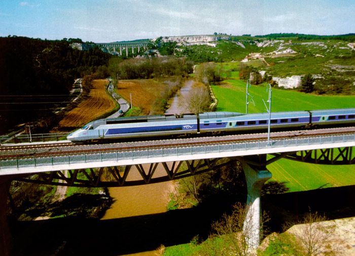 TGV Mediterr�neo.
